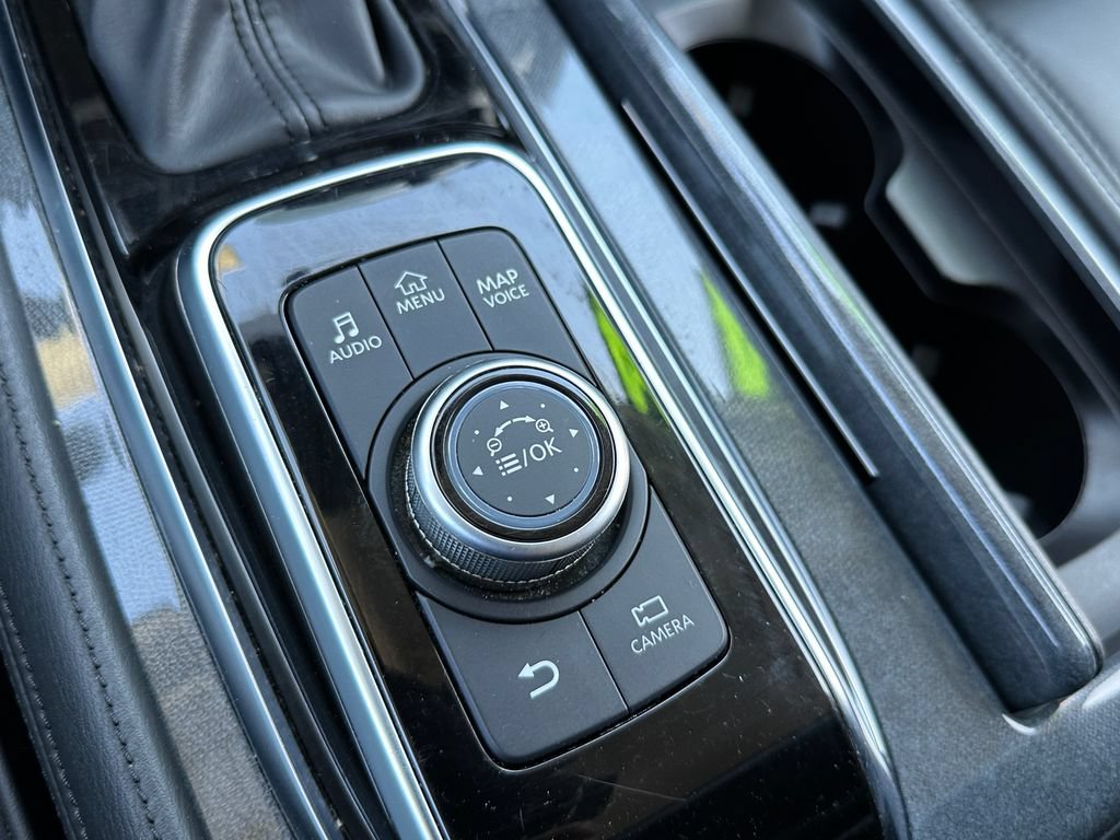 Used 2024 Nissan Armada SV AWD/4WD image 36