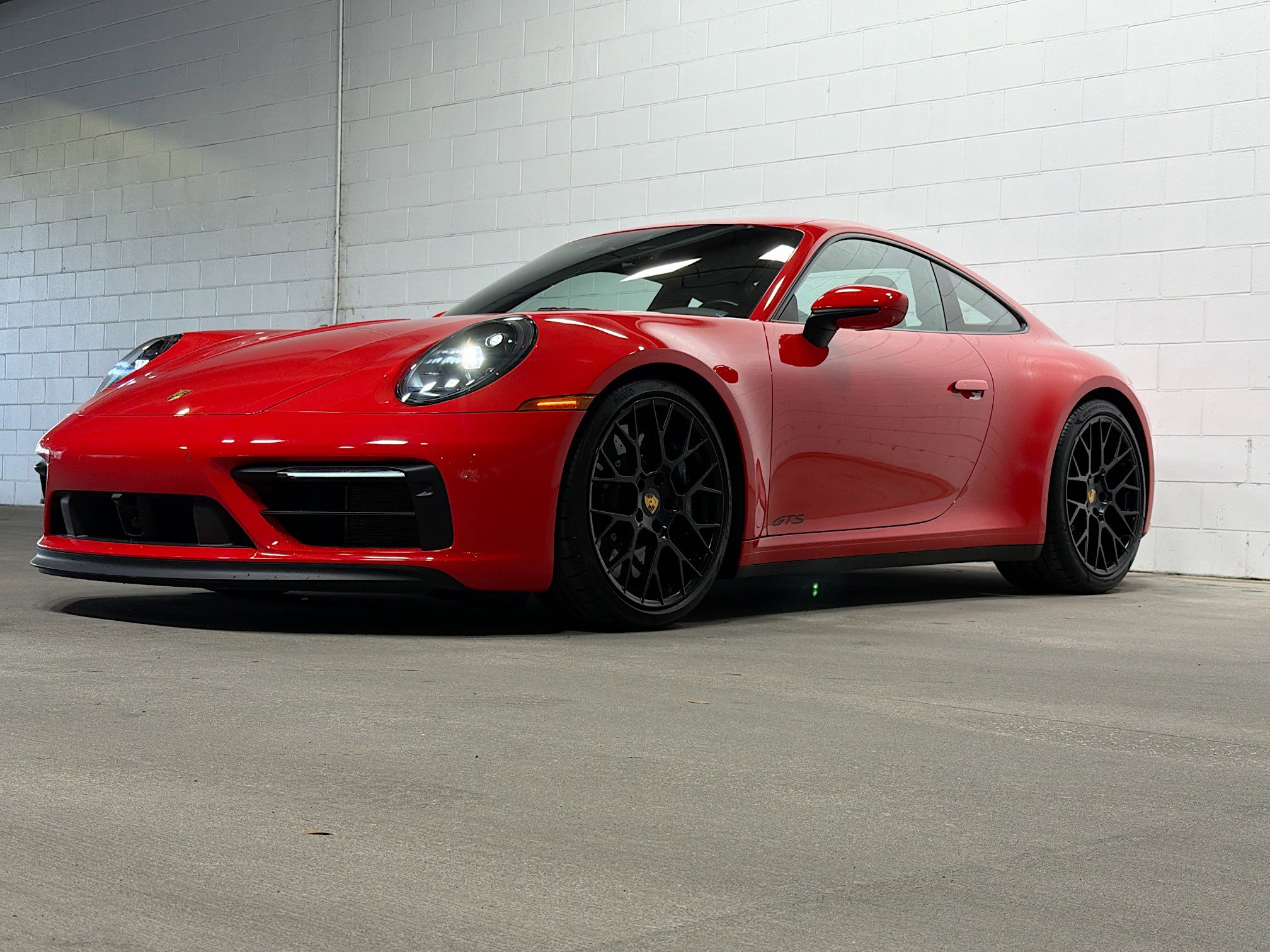 Used 2022 Porsche 911 Carrera GTS image 1