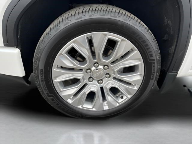 Certified 2022 GMC Sierra 1500 Denali w/ Denali Premium Package image 19
