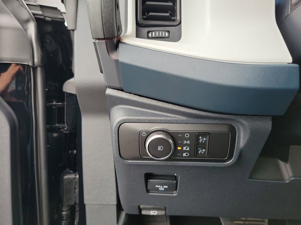 New 2025 Ford Bronco Heritage Edition image 21