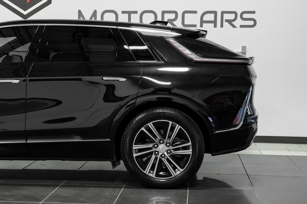 Used 2024 Cadillac Lyriq Luxury image 19