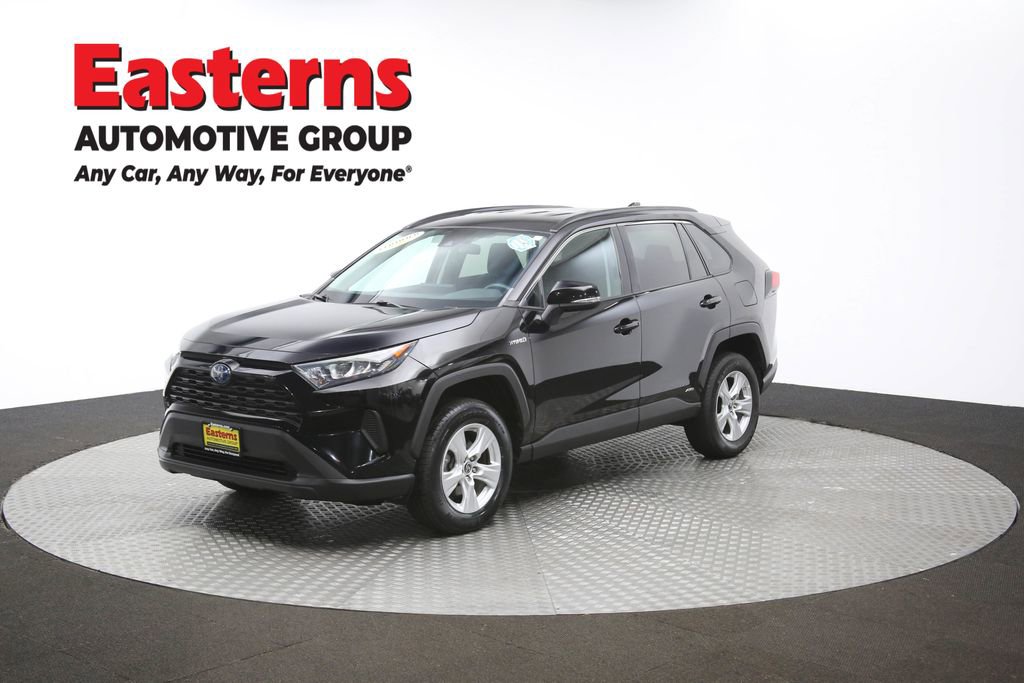 Used 2021 Toyota RAV4 LE image 54