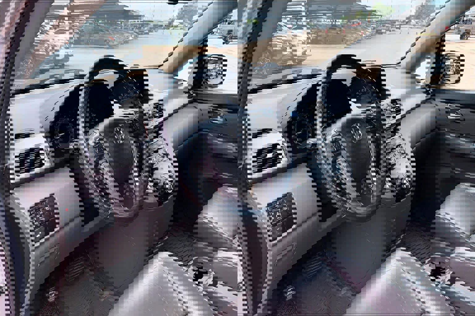 Used 2012 Honda Odyssey EX-L image 16