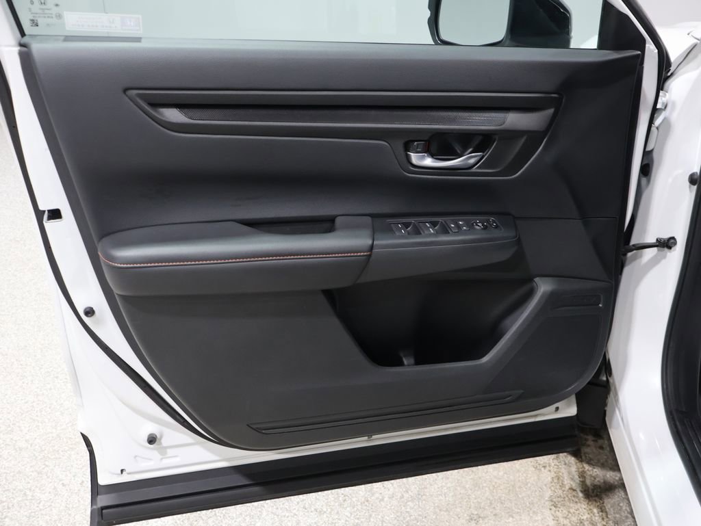 Used 2023 Honda CR-V Sport image 13