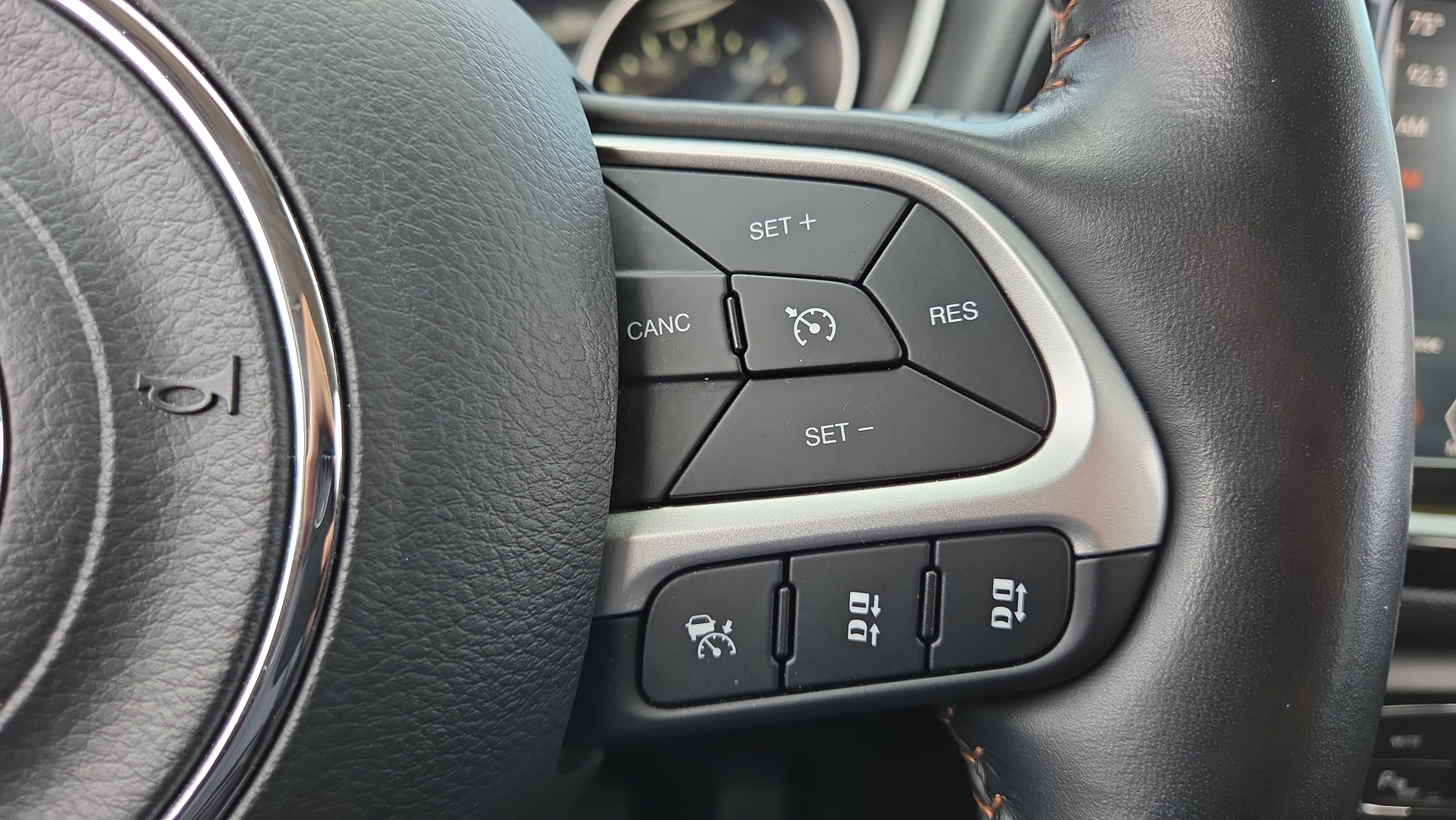 Used 2021 Jeep Compass Limited AWD/4WD image 22