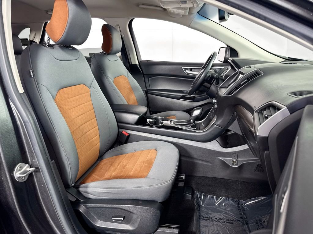 Used 2018 Ford Edge SEL w/ Equipment Group 201A image 33