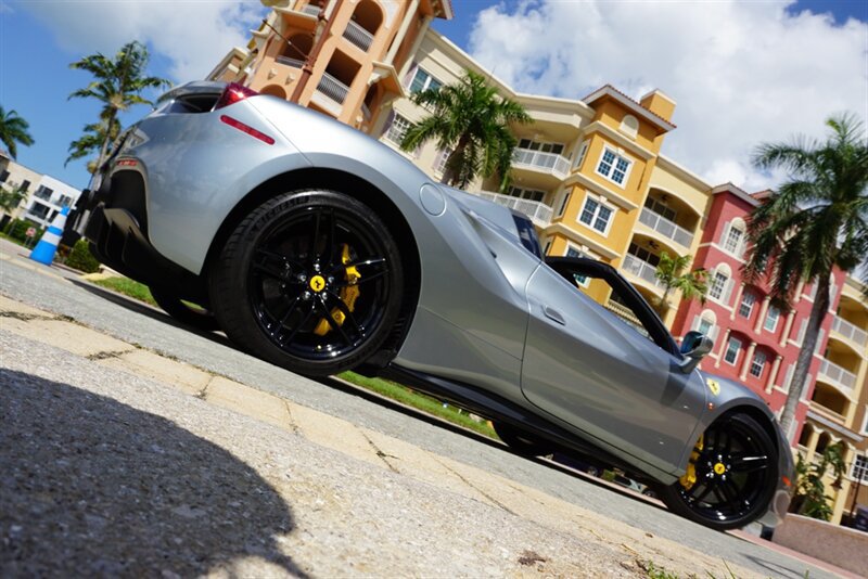 Used 2018 Ferrari 488 Spider RWD image 61