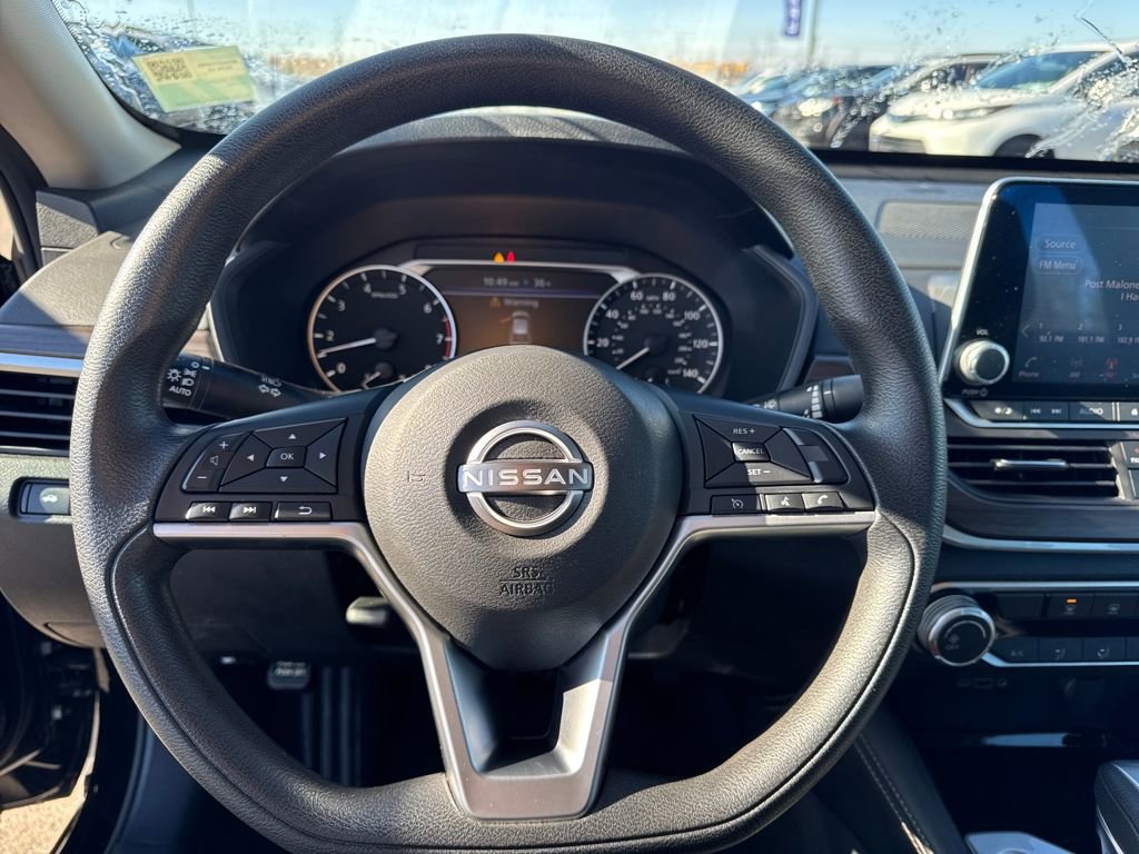 Used 2023 Nissan Altima 2.5 SV image 19