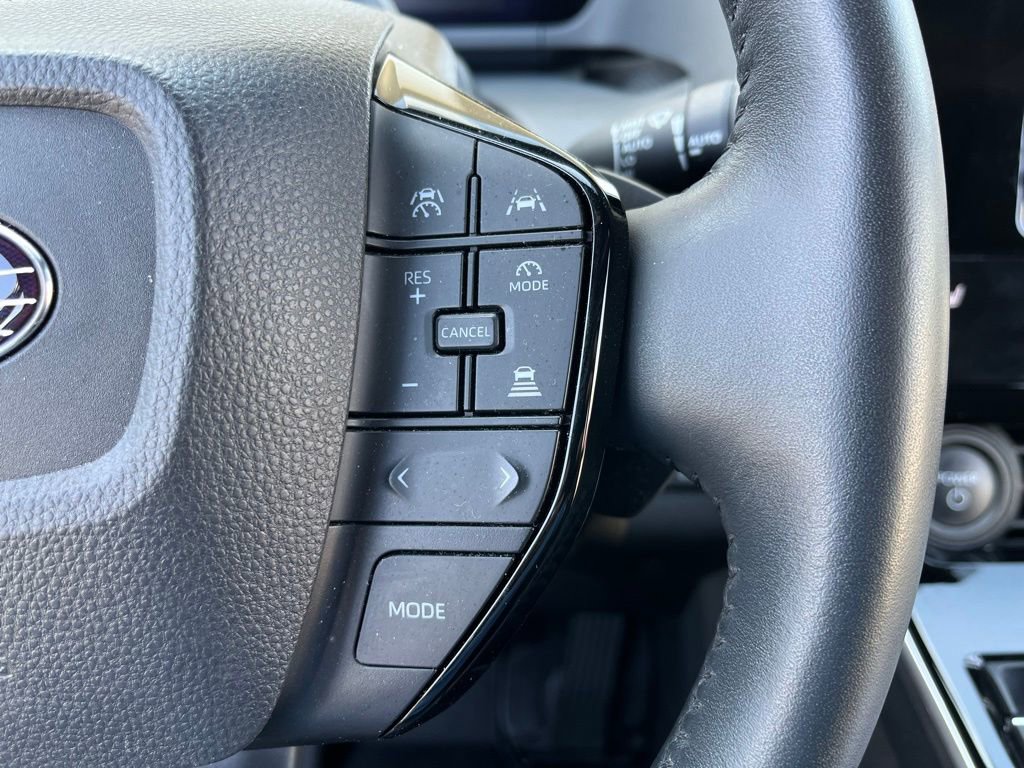 Certified 2024 Subaru Solterra AWD/4WD image 11
