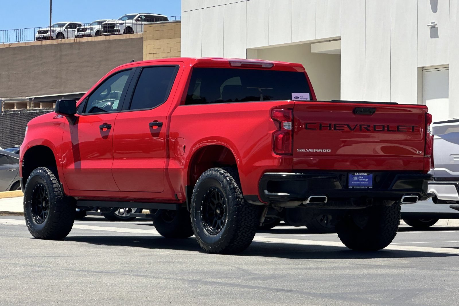 Used 2023 Chevrolet Silverado 1500 LT Trail Boss AWD/4WD image 5