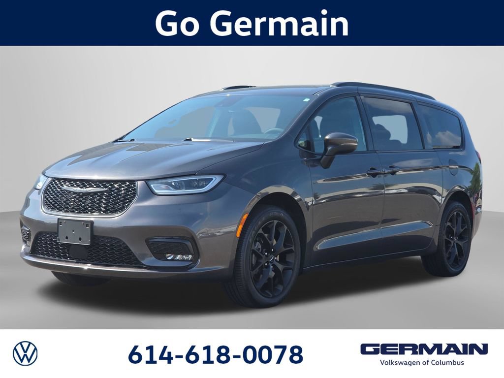 Used 2023 Chrysler Pacifica Touring-L w/ S Appearance Package