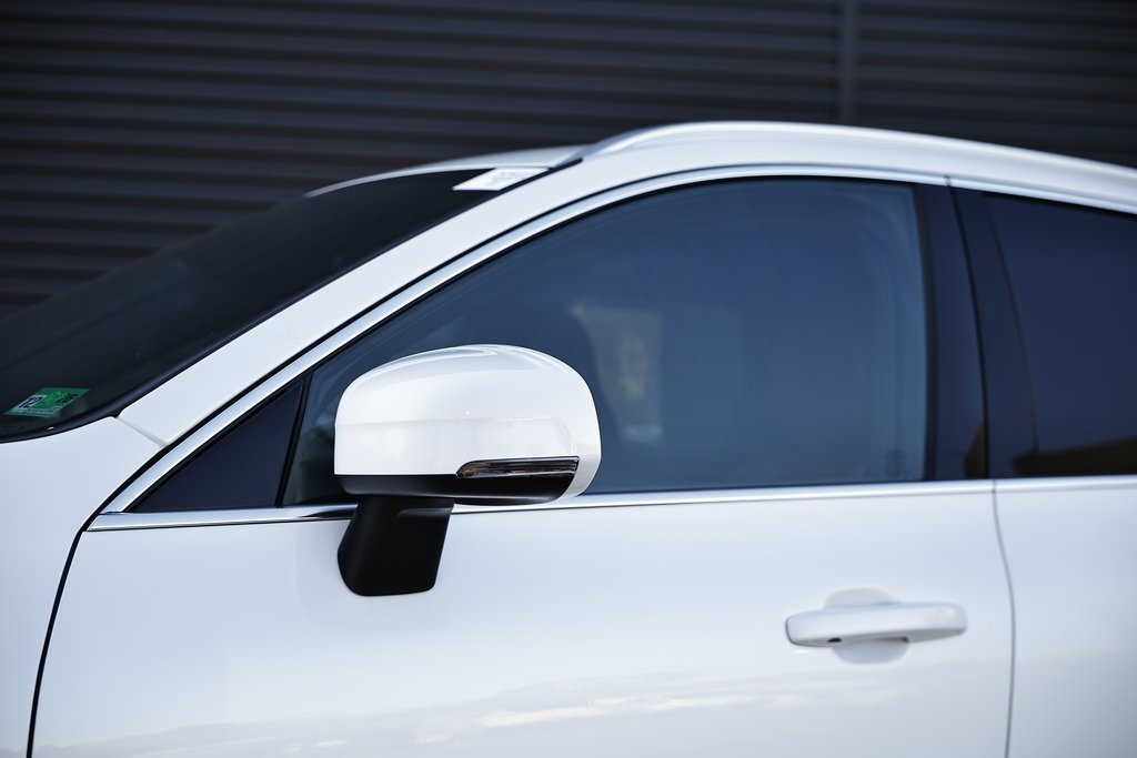 Used 2021 Volvo XC60 T5 Inscription w/ Protection Package Premier image 5