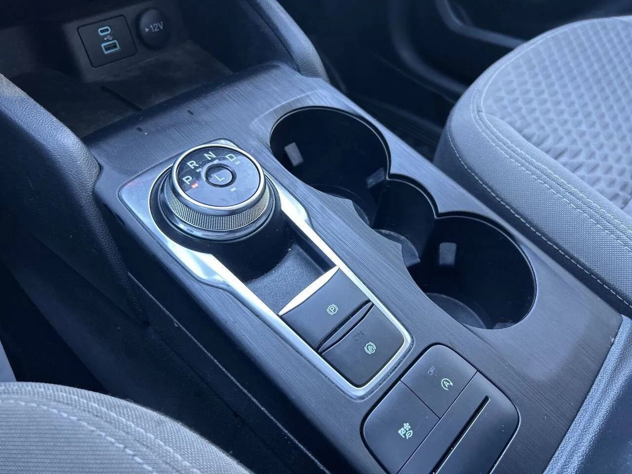 Used 2022 Ford Escape SE w/ Convenience Package AWD/4WD image 18