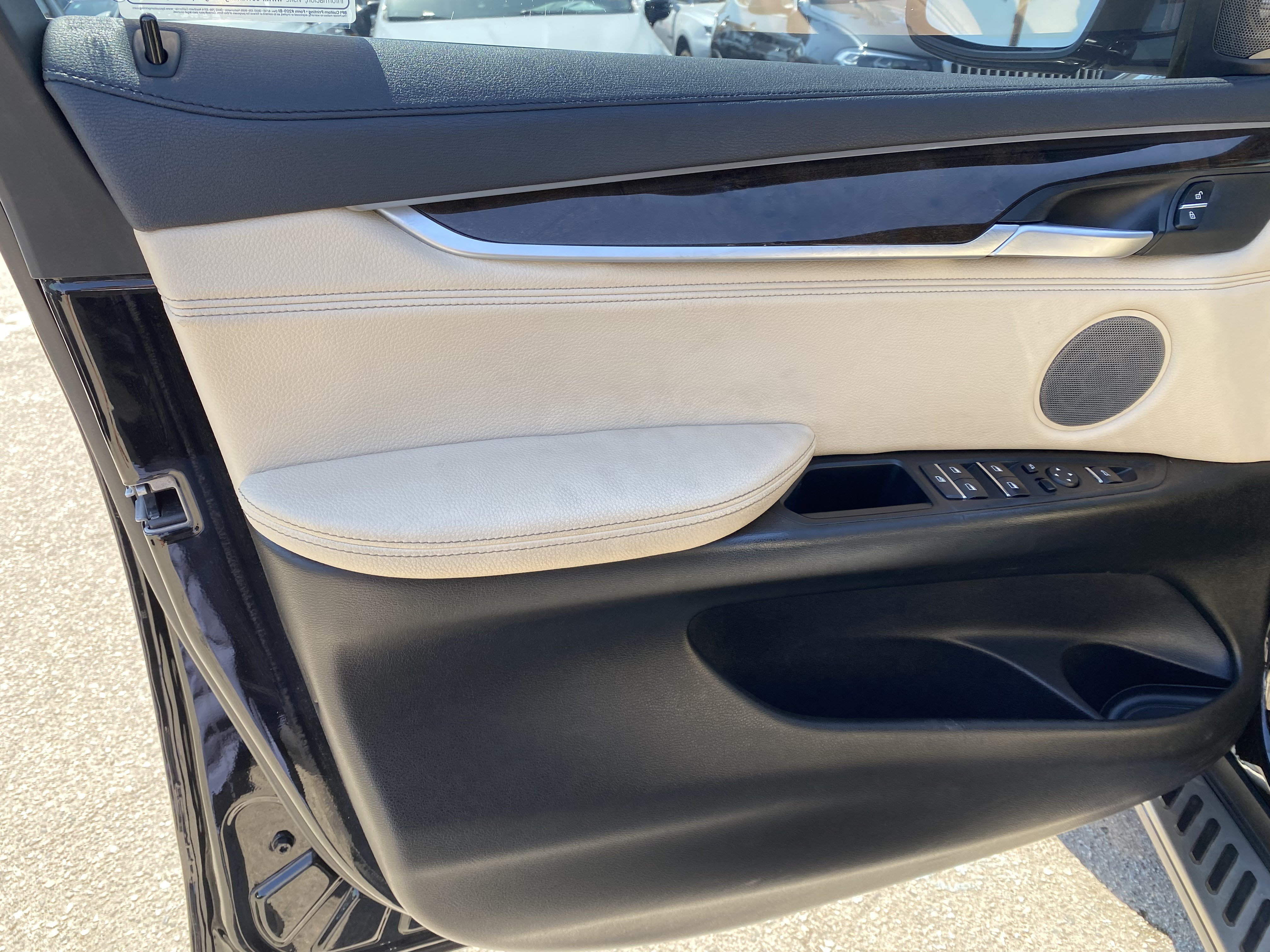 Used 2018 BMW X6 sDrive35i RWD image 14
