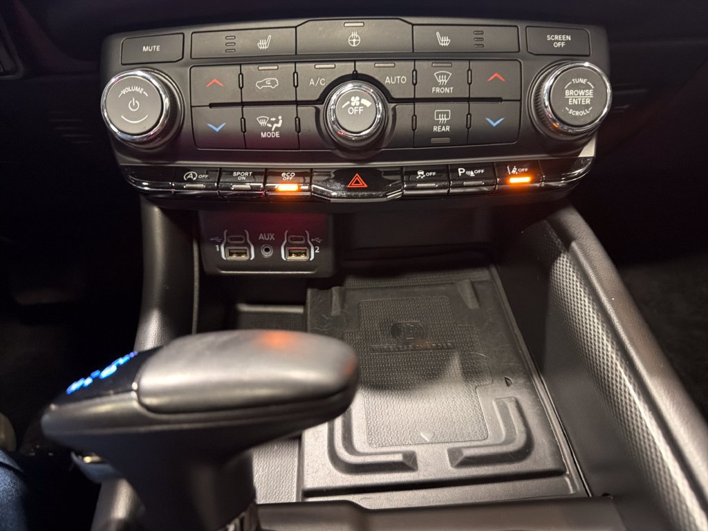 Used 2022 Dodge Durango GT AWD/4WD image 12