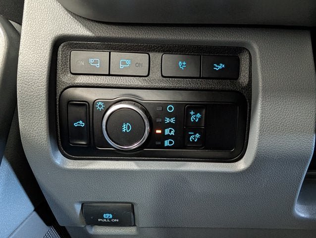 Used 2023 Ford F250 XLT w/ XLT Premium Package AWD/4WD image 25