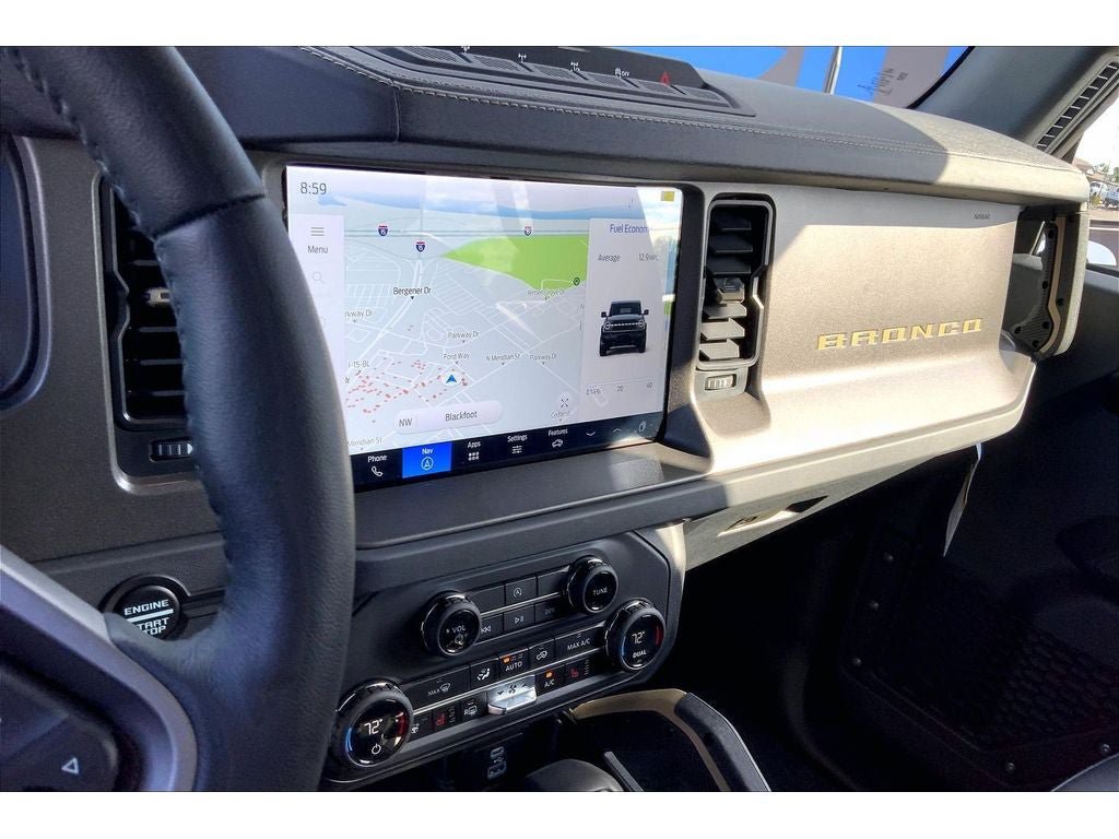 New 2025 Ford Bronco Badlands w/ Sasquatch Package AWD/4WD image 8