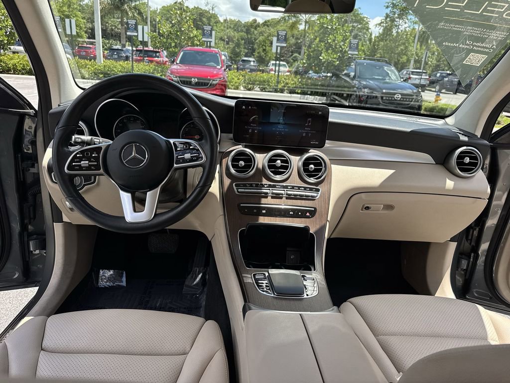 Used 2021 Mercedes-Benz GLC 300 image 36