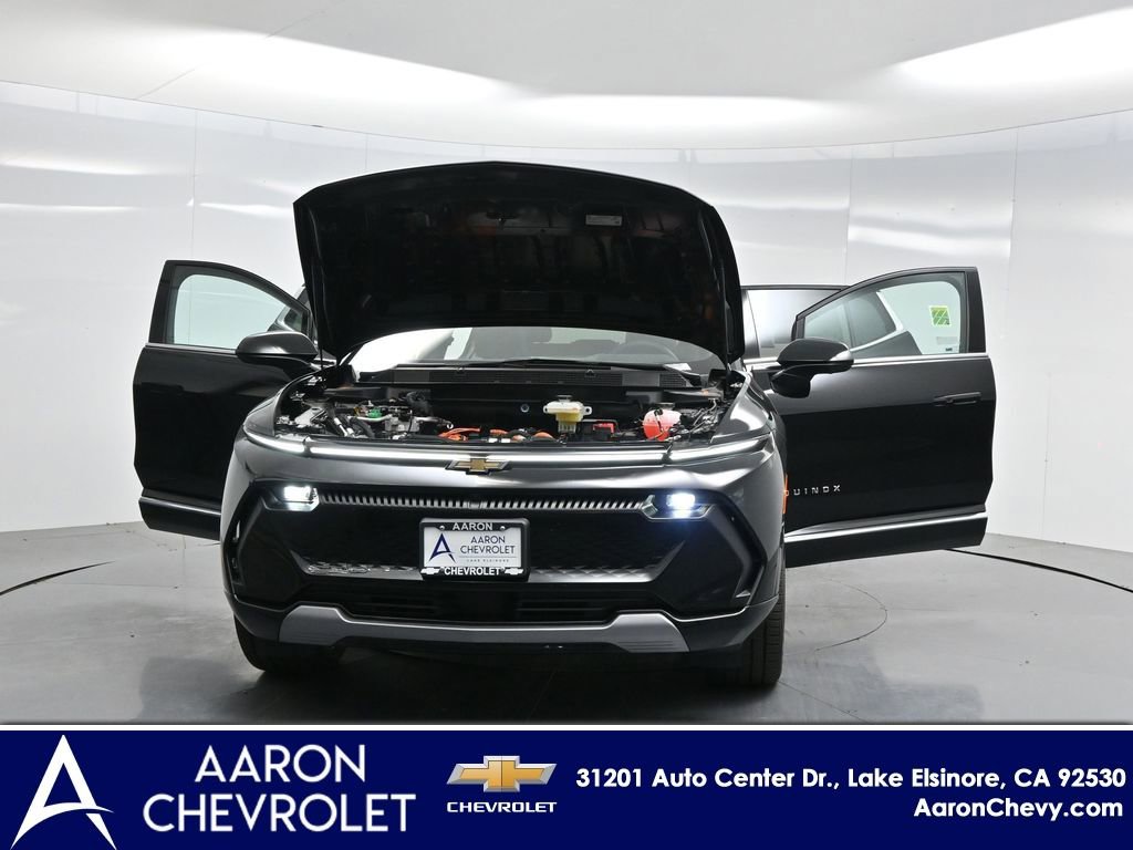 New 2026 Chevrolet Equinox EV LT w/ Convenience Package II FWD image 25