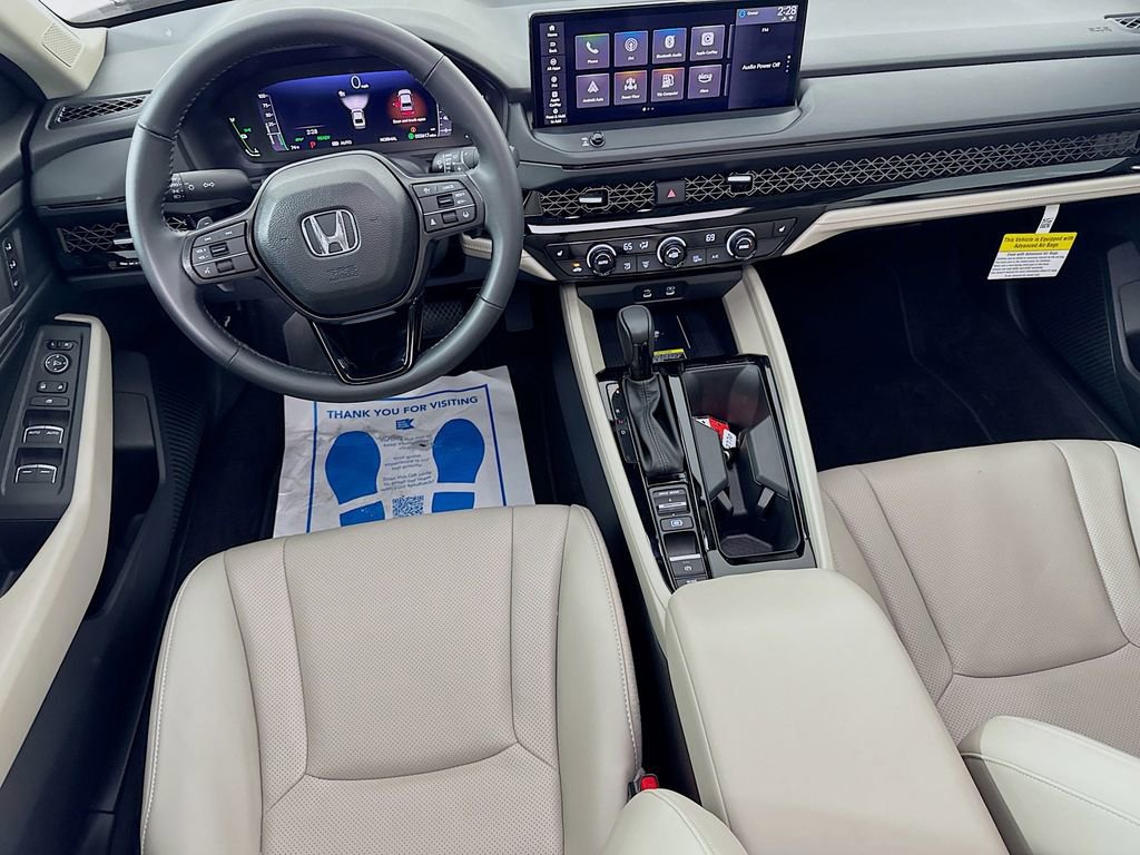 Used 2025 Honda Accord EX-L image 30