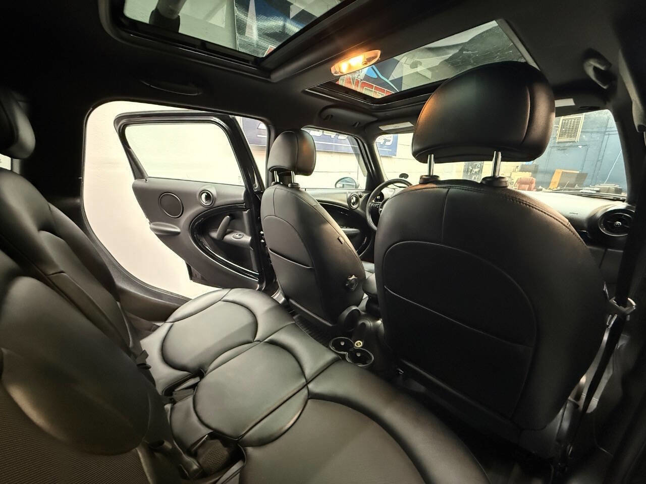 Used 2015 MINI Cooper Countryman image 8