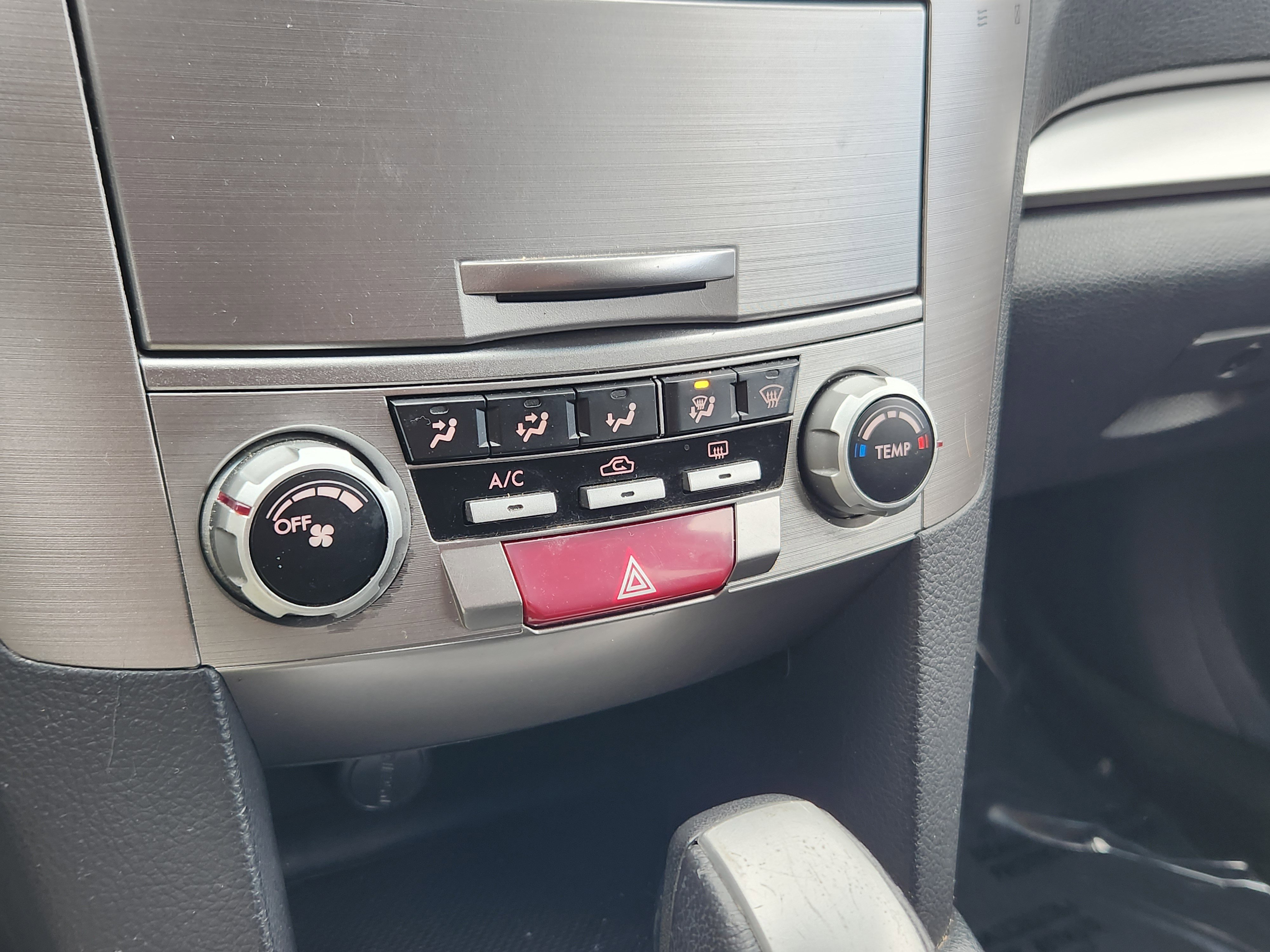 Used 2013 Subaru Outback 2.5i Premium w/ Popular Pkg 1B image 25