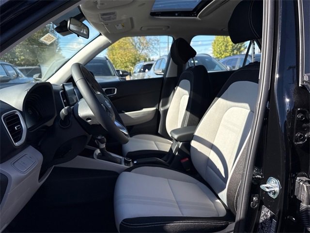 New 2026 Hyundai Venue SEL image 9