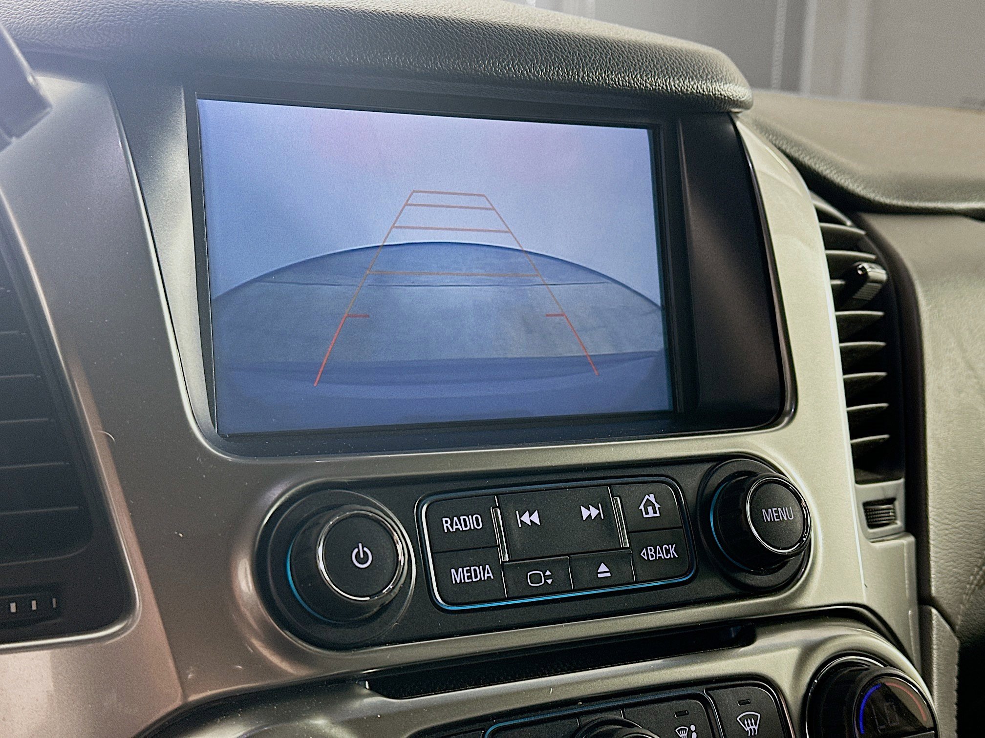 Used 2019 Chevrolet Tahoe LT image 22