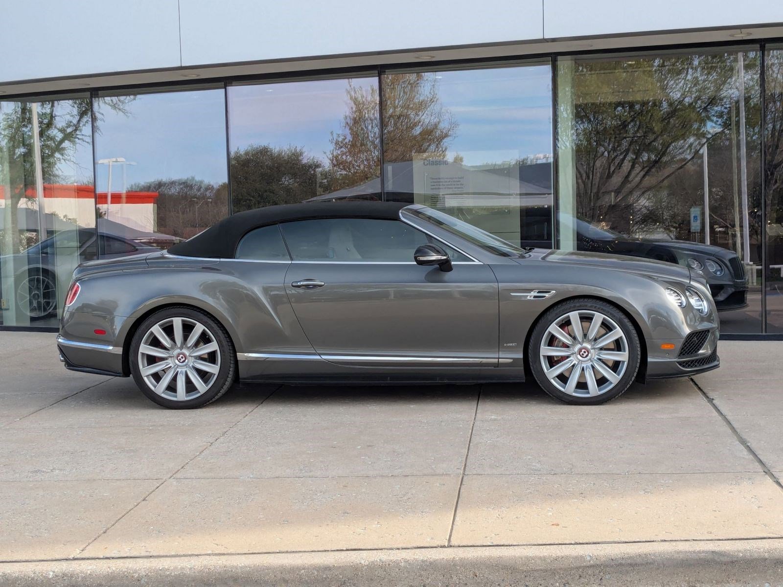 Used 2016 Bentley Continental GT V8 S video 5