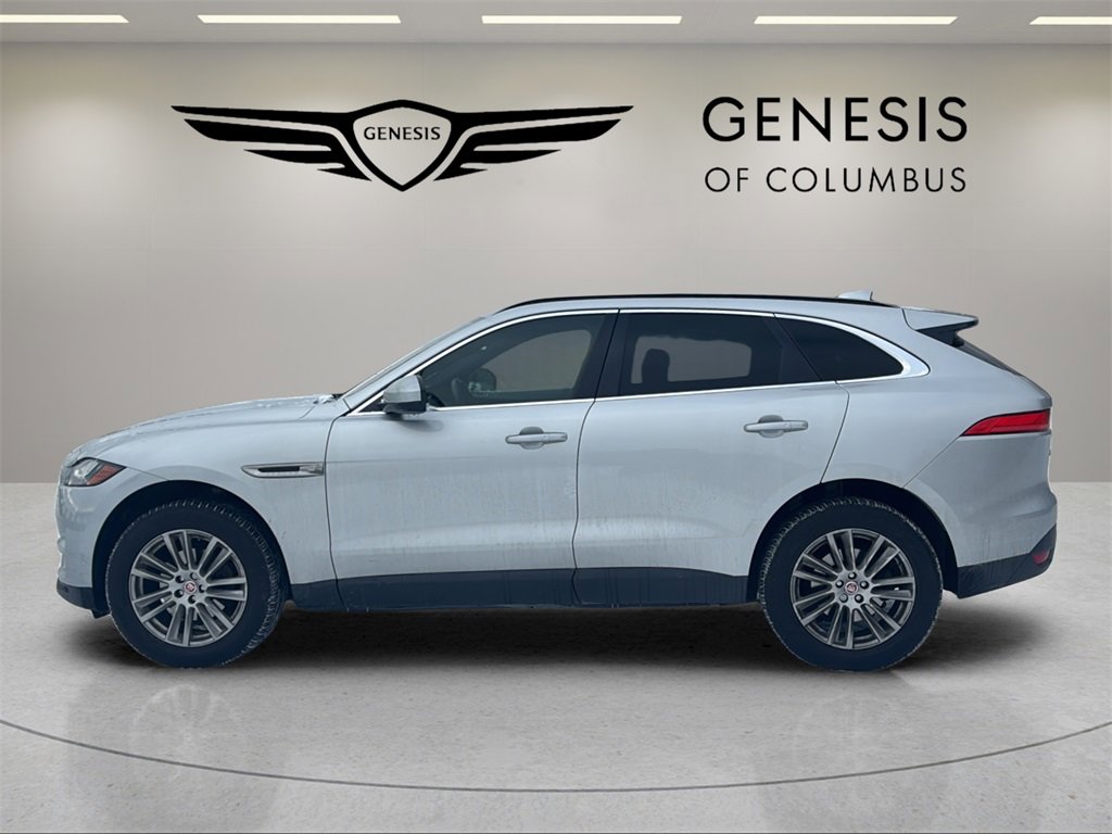 Used 2018 Jaguar F-PACE Prestige image 2