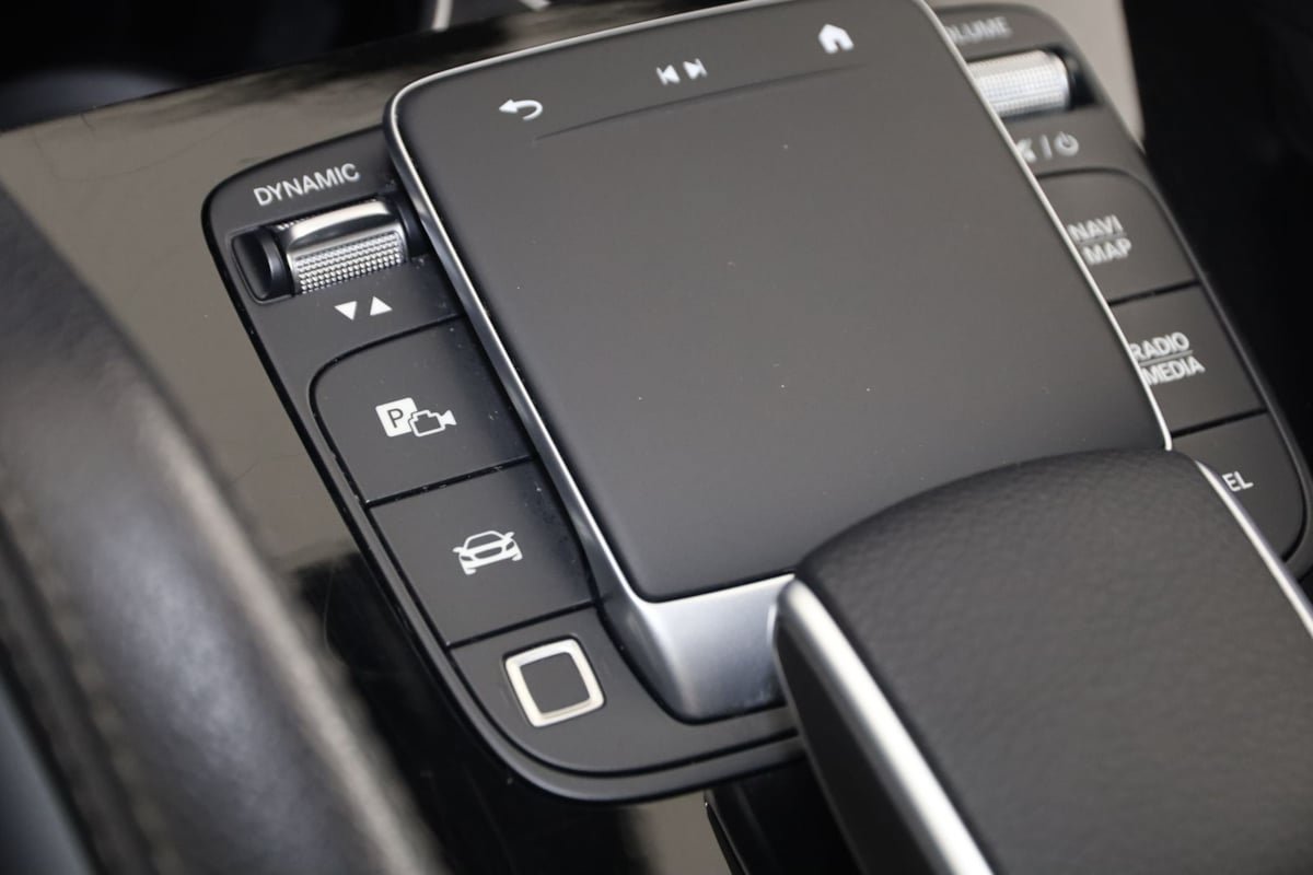 Used 2025 Mercedes-Benz GLE 450 4MATIC image 32