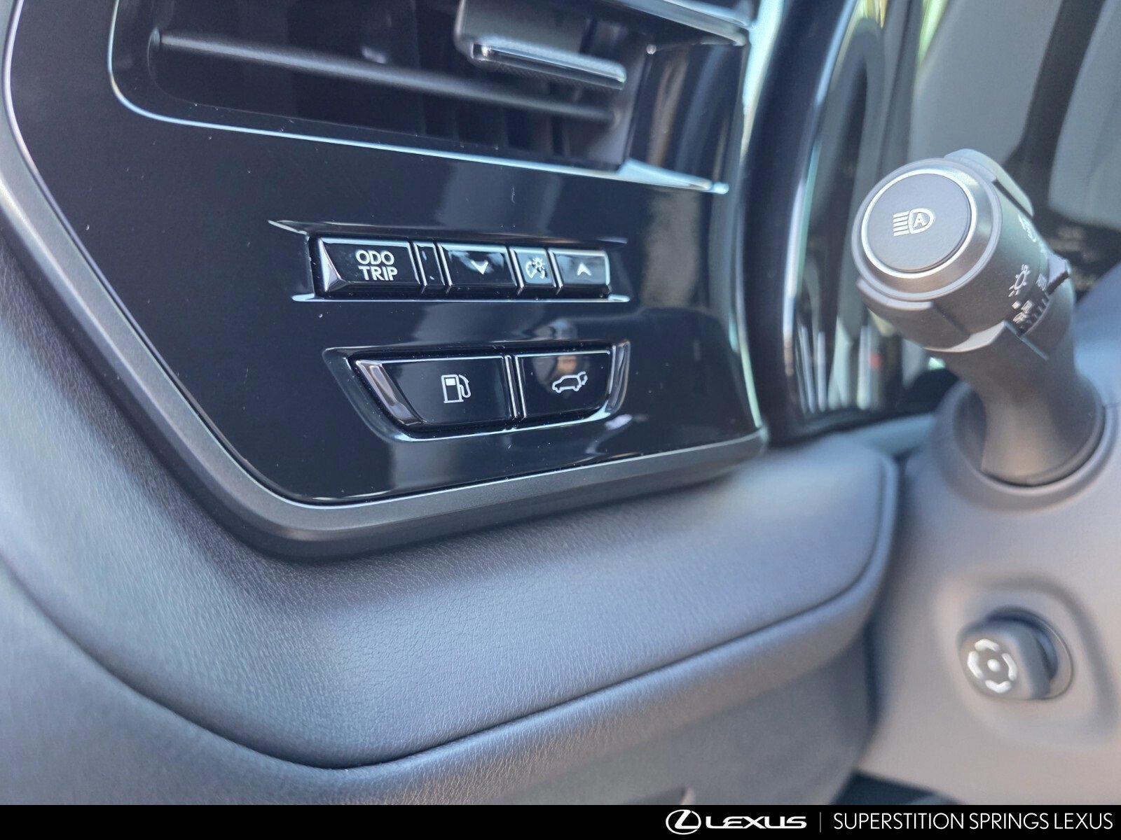 New 2026 Lexus TX 350 FWD image 25