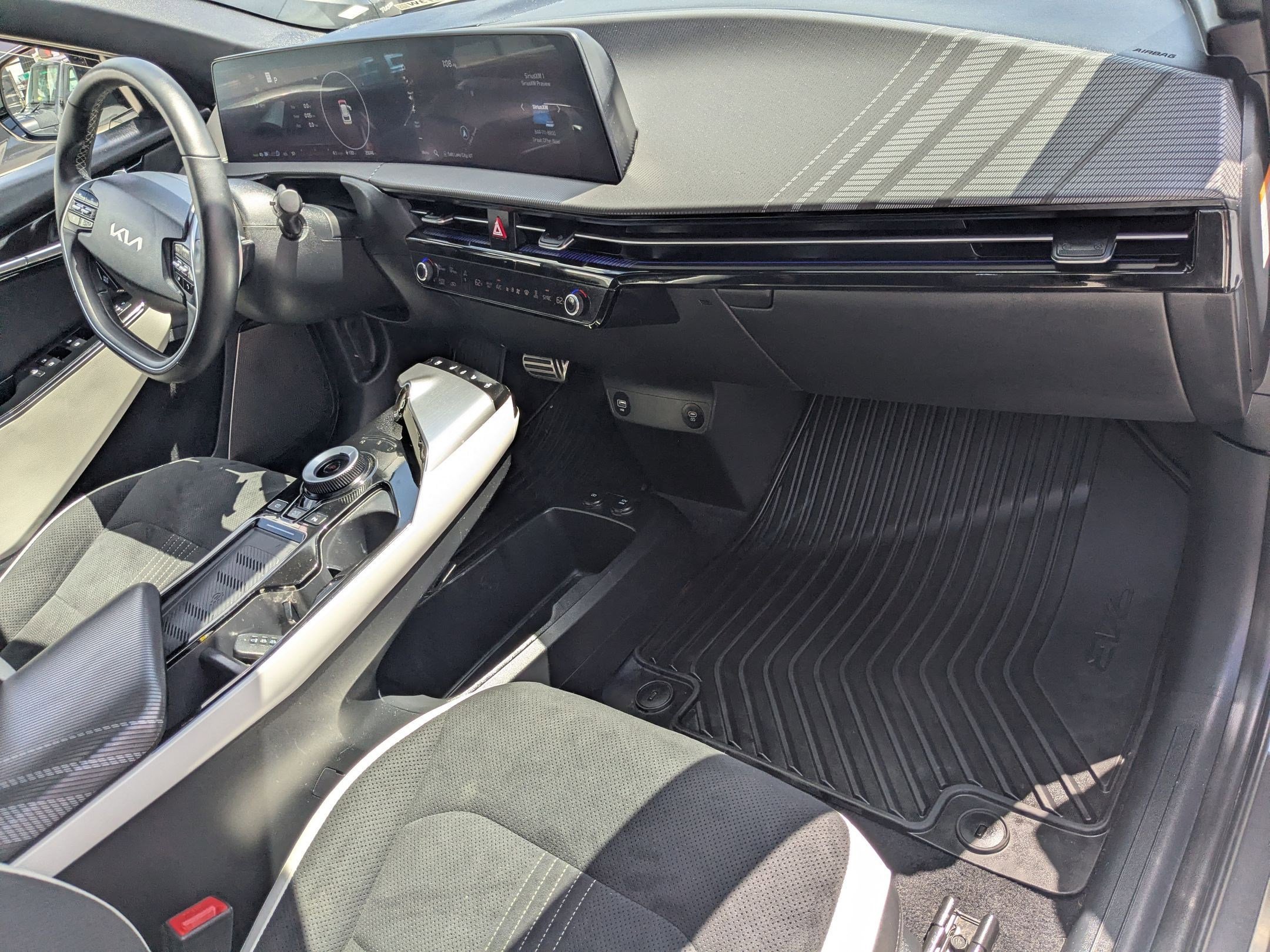 Used 2024 Kia EV6 GT-Line AWD/4WD image 35
