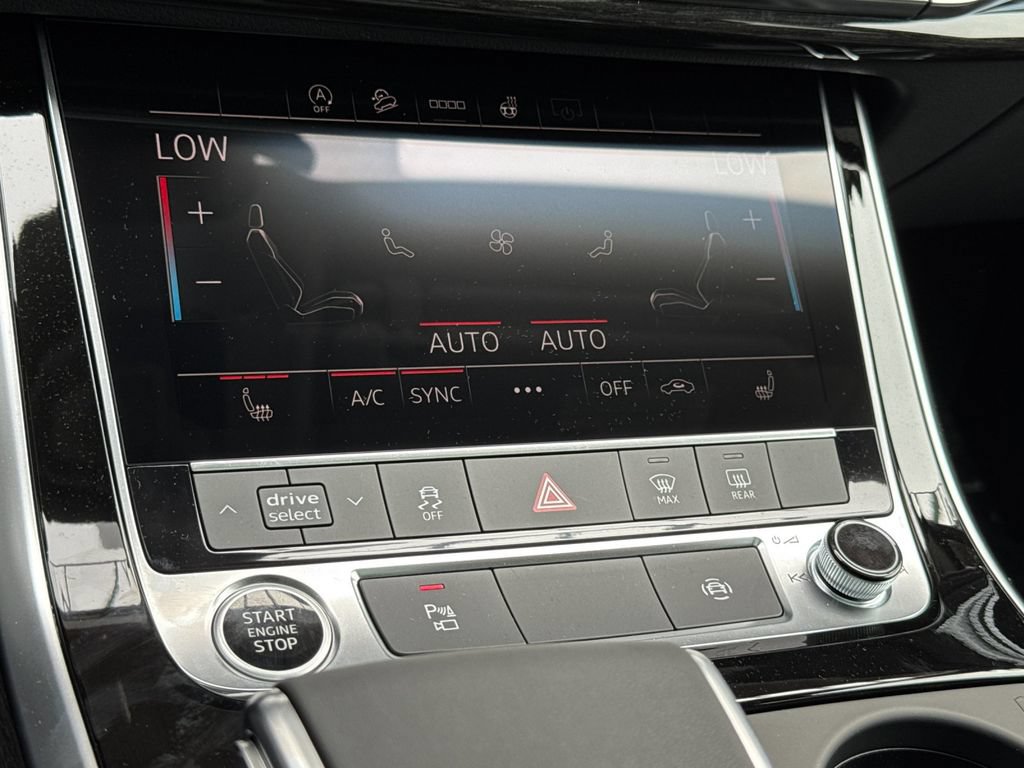 Used 2026 Audi Q7 2.0T Premium Plus w/ Premium Plus Package AWD/4WD image 21