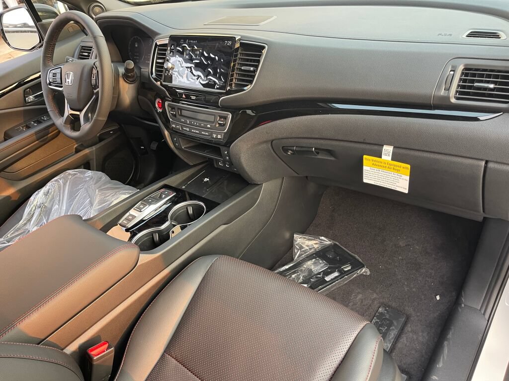 New 2026 Honda Ridgeline Black Edition image 21