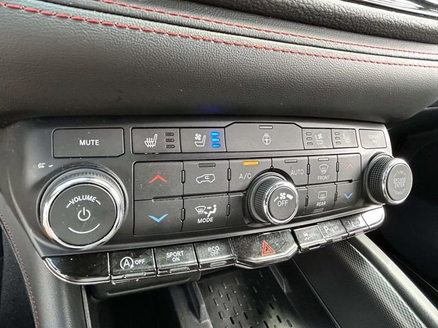 Used 2025 Dodge Durango GT AWD/4WD image 20