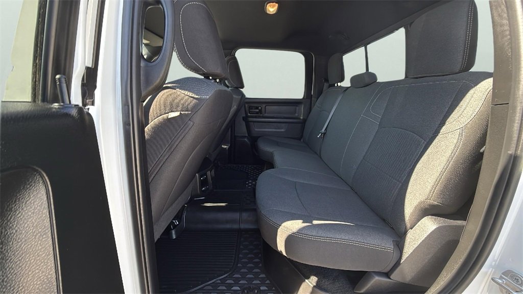 Used 2022 RAM 3500 Tradesman image 25