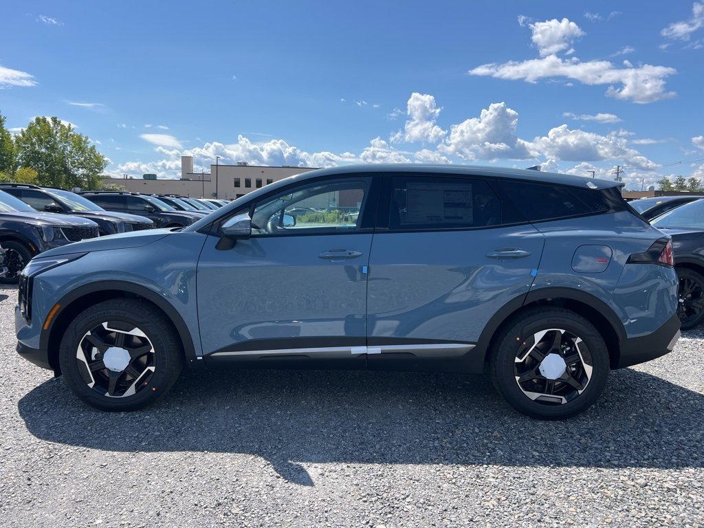 New 2026 Kia Sportage S image 2