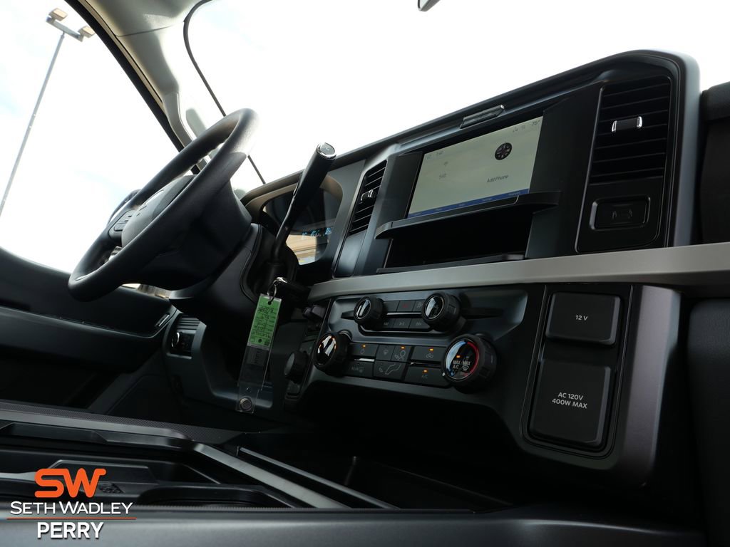 New 2026 Ford F250 XLT w/ FX4 Off-Road Package image 17