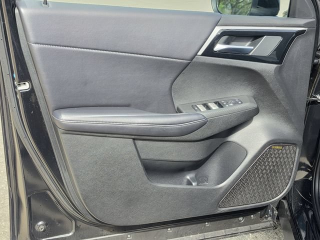 Used 2025 Mitsubishi Outlander SE FWD image 19