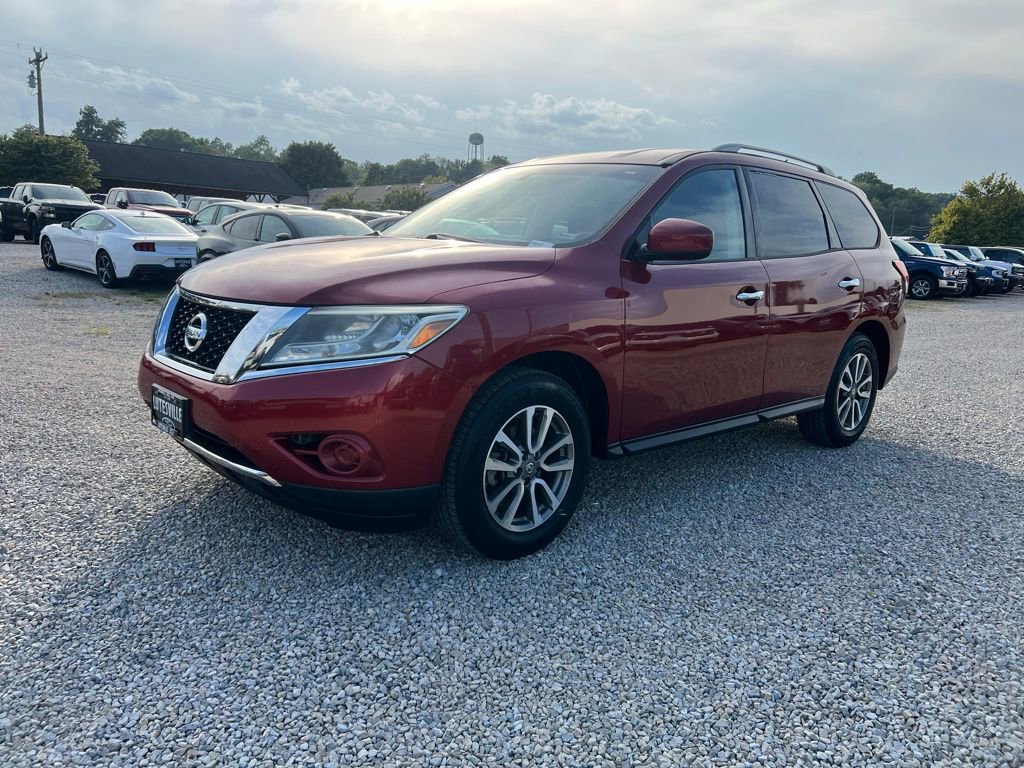 Used 2013 Nissan Pathfinder SV image 3