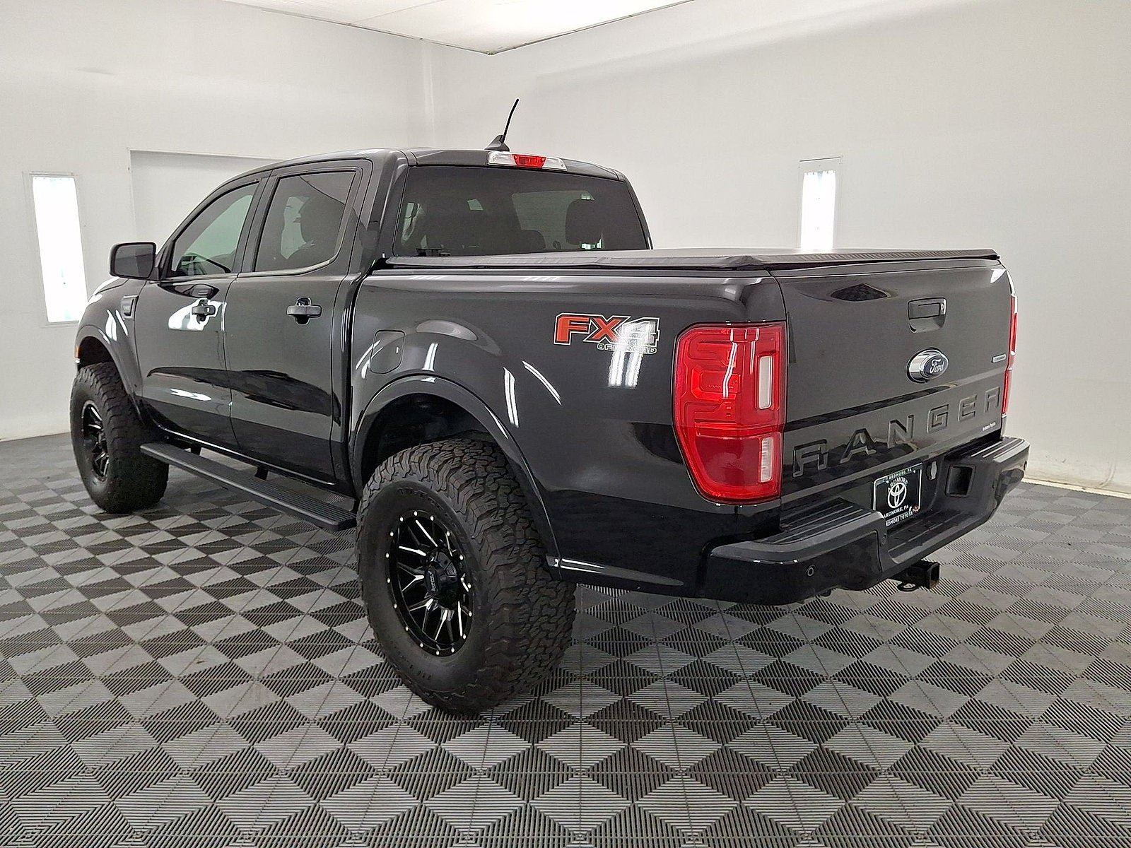 Used 2019 Ford Ranger XLT w/ FX4 Off-Road Package AWD/4WD image 13
