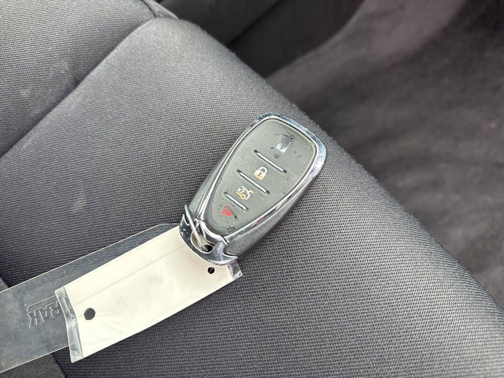 Used 2023 Chevrolet Malibu LS image 35