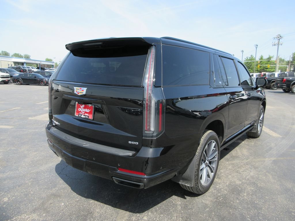 Certified 2026 Cadillac Escalade ESV Sport w/ Touring Package AWD/4WD image 6