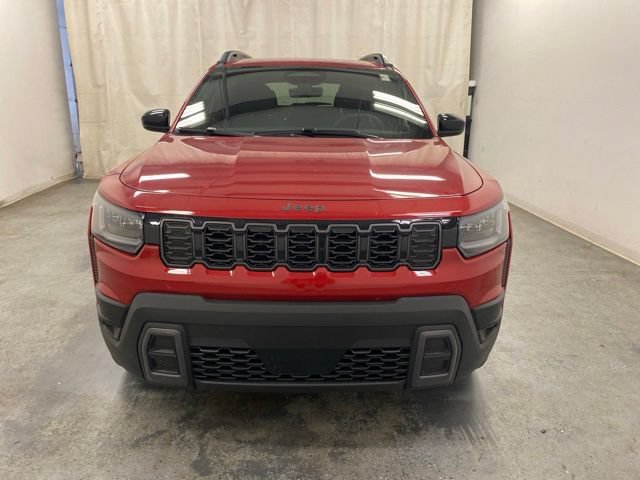 Used 2026 Jeep Cherokee Laredo AWD/4WD image 2