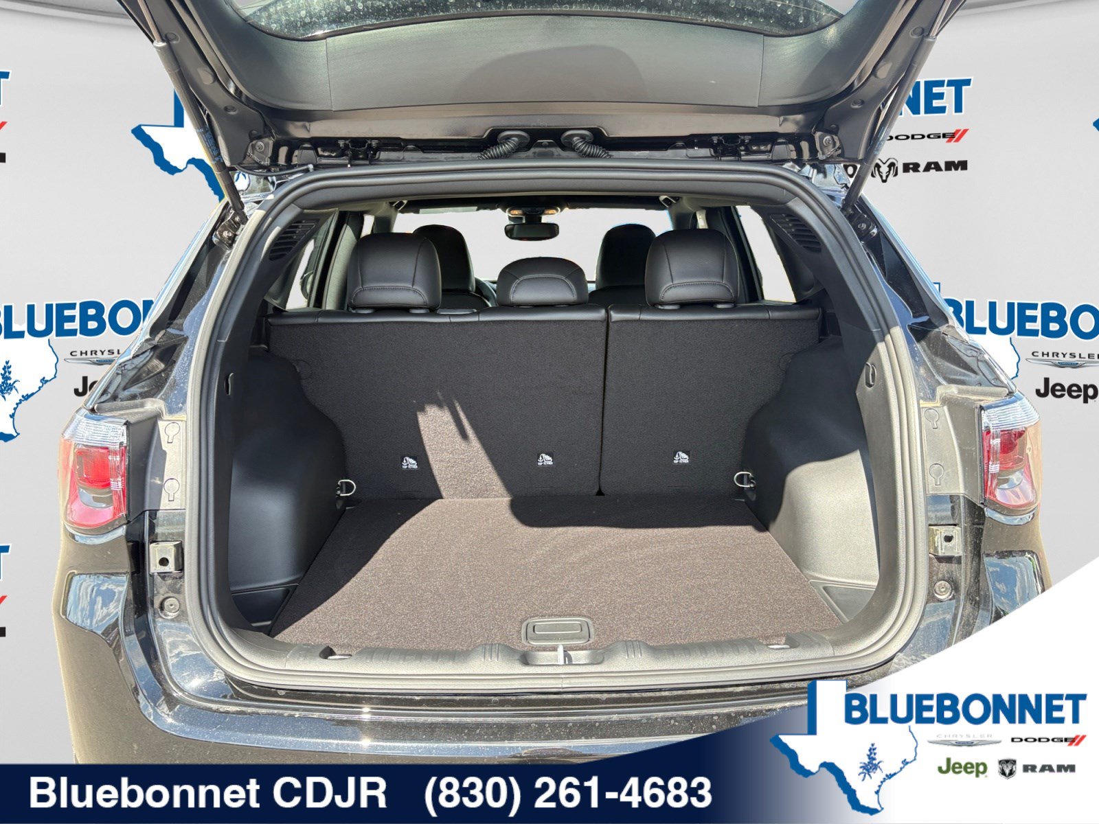 New 2026 Jeep Compass Latitude AWD/4WD image 23