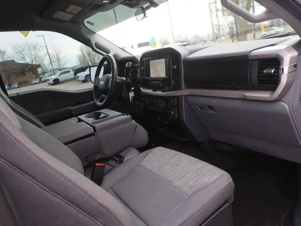 Used 2023 Ford F150 XLT AWD/4WD image 16