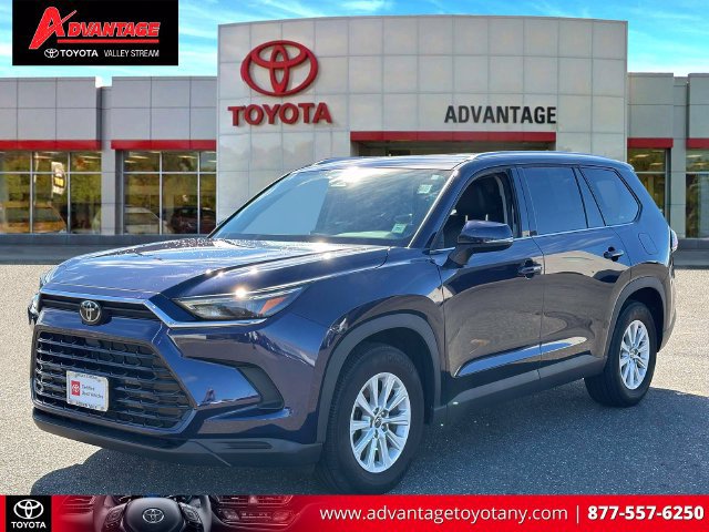 Used 2024 Toyota Grand Highlander AWD image 4