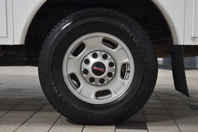 Used 2023 GMC Sierra 2500 Pro w/ Convenience Package AWD/4WD image 17