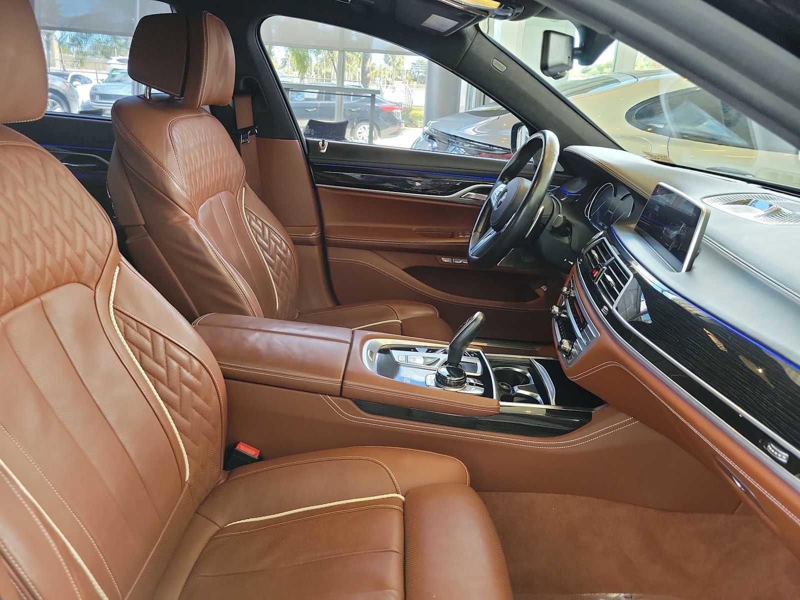 Used 2018 BMW M760i xDrive AWD/4WD image 14